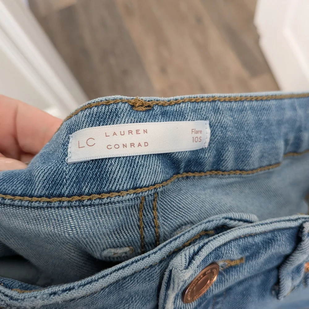 LC Lauren Conrad Light Blue Wide Leg Jeans - Picture 3 of 3